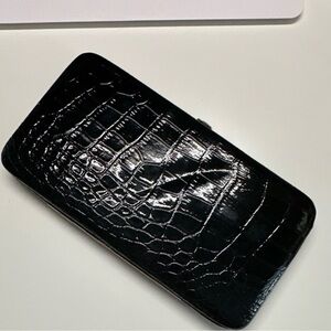 Sleek Black Crocodile Pattern Phone Case